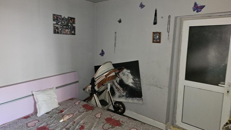 Popesti Leordeni, casa demolabila/ renovabila 3 camere, singur curte 203 mp