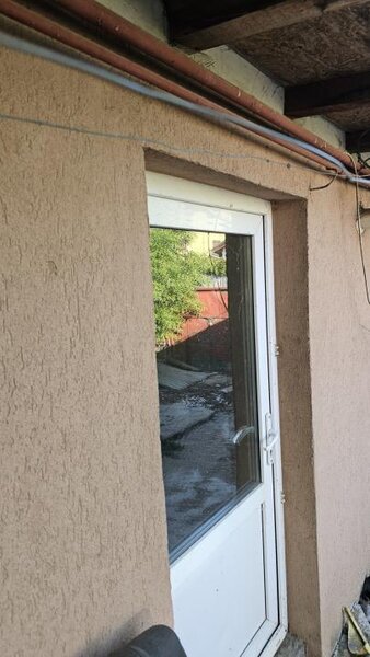 Popesti Leordeni, casa demolabila/ renovabila 3 camere, singur curte 203 mp
